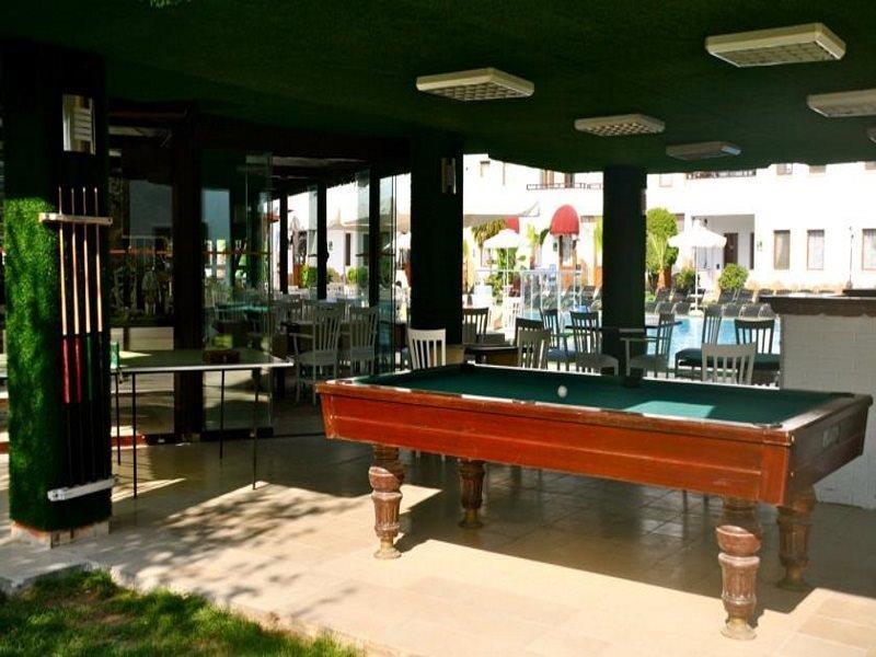Cherry Apartments Turgutreis Bagian luar foto