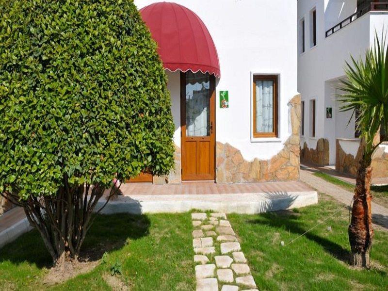 Cherry Apartments Turgutreis Bagian luar foto